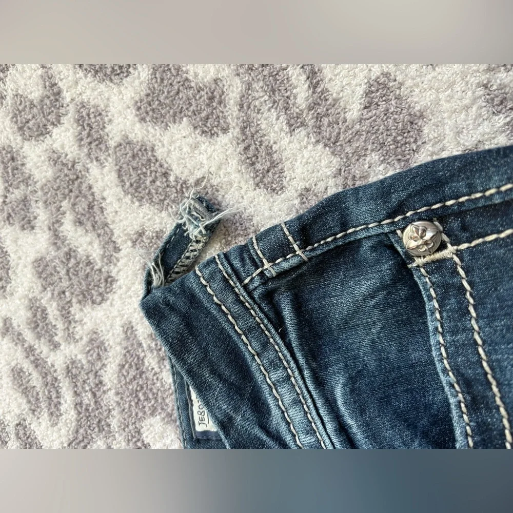lowrise bootcut missme jeans - Picture 3 of 4